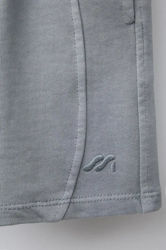ШОРТЫ GARMENT DYE  С ВЫШИТЫМ ЛОГОТИПОМ