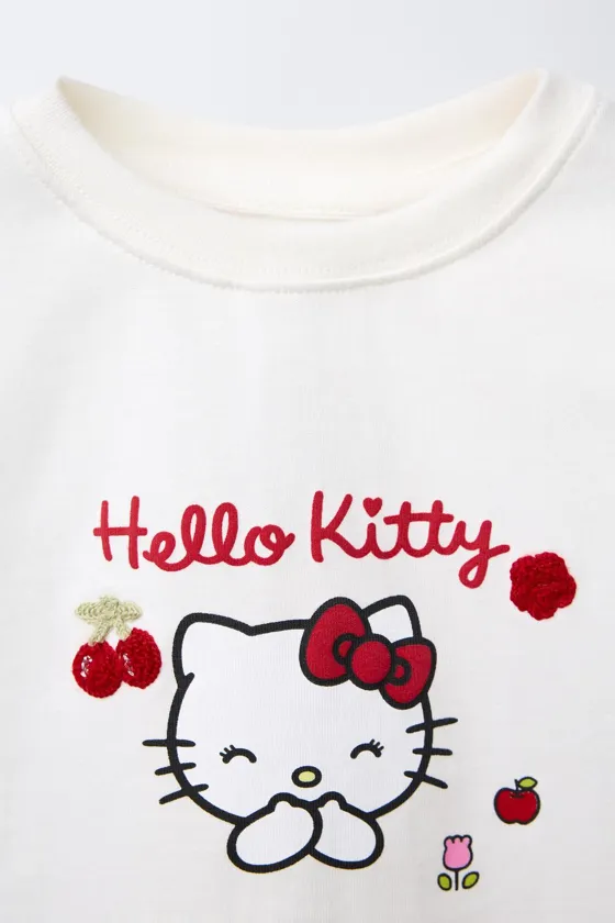 ФУТБОЛКА С ВЫШИВКОЙ HELLO KITTY © SANRIO