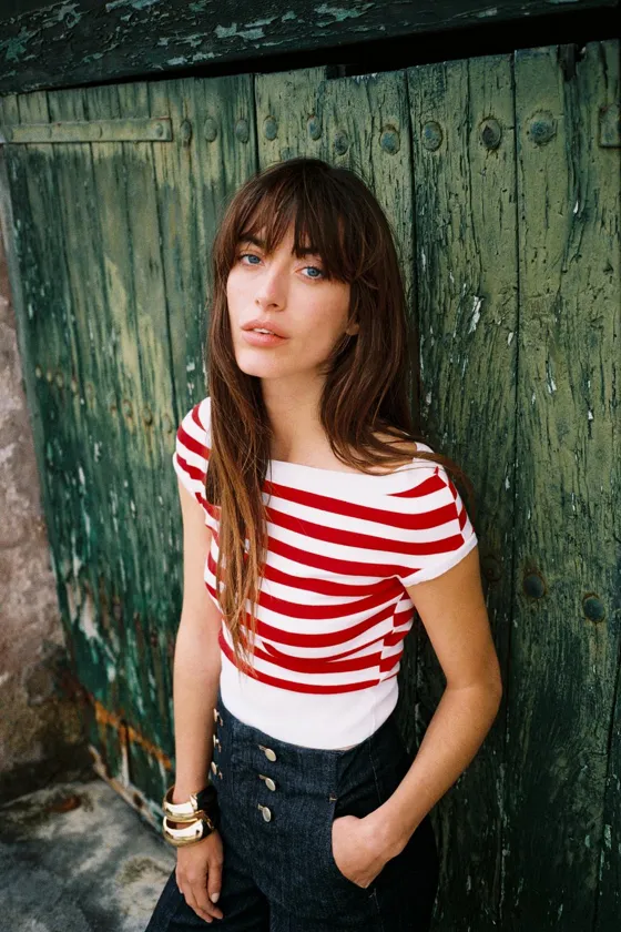 ТОП В ПОЛОСКУ С ВЫРЕЗОМ «ЛОДОЧКА»