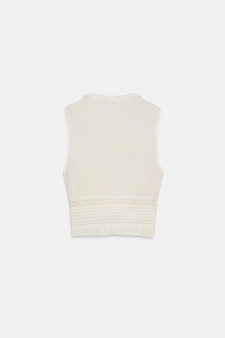 Топ из вышитой газы