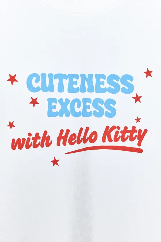 ФУТБОЛКА ИЗ ТКАНИ С ЭФФЕКТОМ ПОТЕРТОСТИ С ПРИНТОМ HELLO KITTY © 2025 SANRIO T-SHIRT