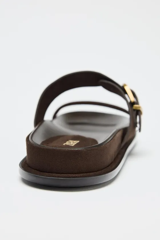 БОСОНОЖКИ С ПРЯЖКАМИ