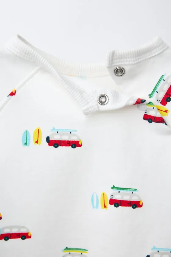 КОМПЛЕКТ ИЗ ТОЛСТОВКИ И БРЮК С ПРИНТОМ