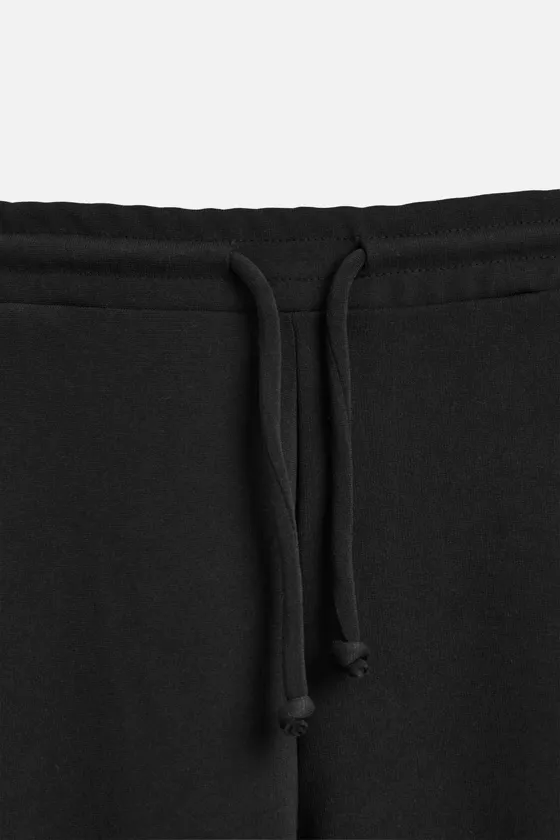 БРЮКИ WIDE-LEG ИЗ РЕЛЬЕФНГО ТРИКОТАЖА ИНТЕРЛОК