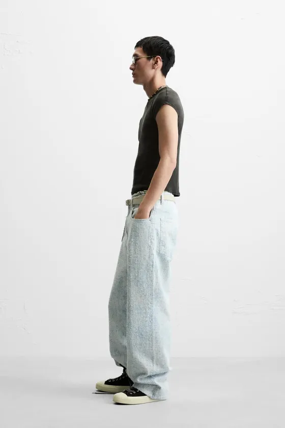 ДЖИНСЫ BAGGY FIT С ЭФФЕКТОМ ПОТЕРТОСТИ