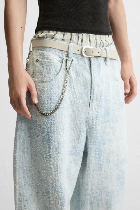 ДЖИНСЫ BAGGY FIT С ЭФФЕКТОМ ПОТЕРТОСТИ