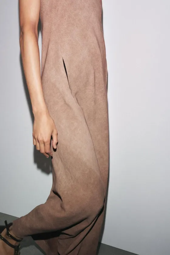 ПЛАТЬЕ ИЗ РЕЛЬЕФНОЙ ТКАНИ — ZW COLLECTION