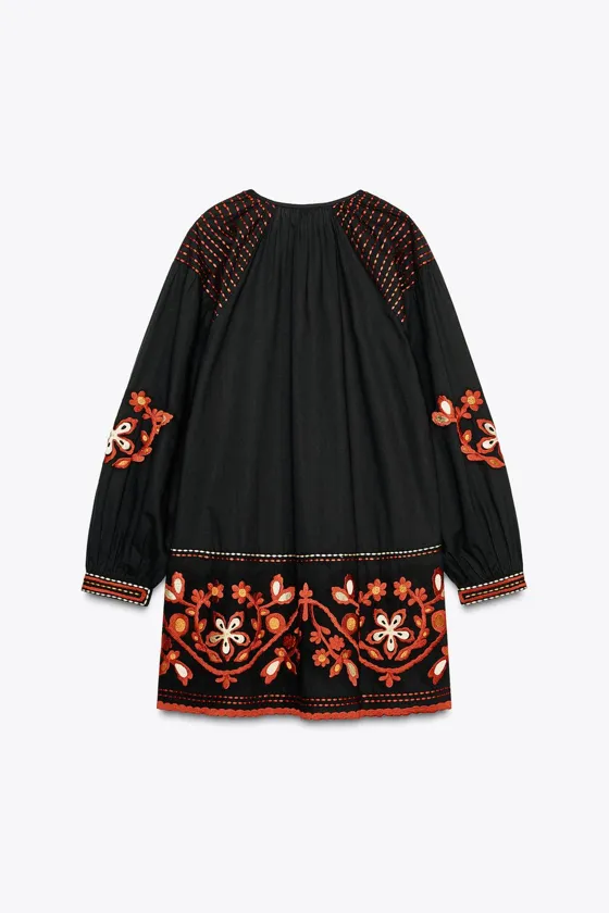 КОРОТКОЕ ПЛАТЬЕ С ВЫШИВКОЙ — ZW COLLECTION
