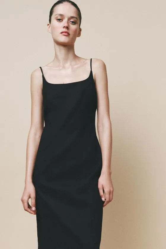 ПЛАТЬЕ МИДИ ОБЛЕГАЮЩЕГО КРОЯ — ZW COLLECTION