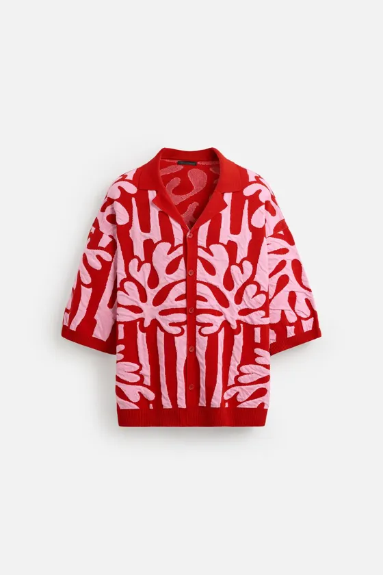 ТРИКОТАЖНАЯ РУБАШКА JACQUARD С КОНТРАСТНЫМИ ДЕТАЛЯМИ