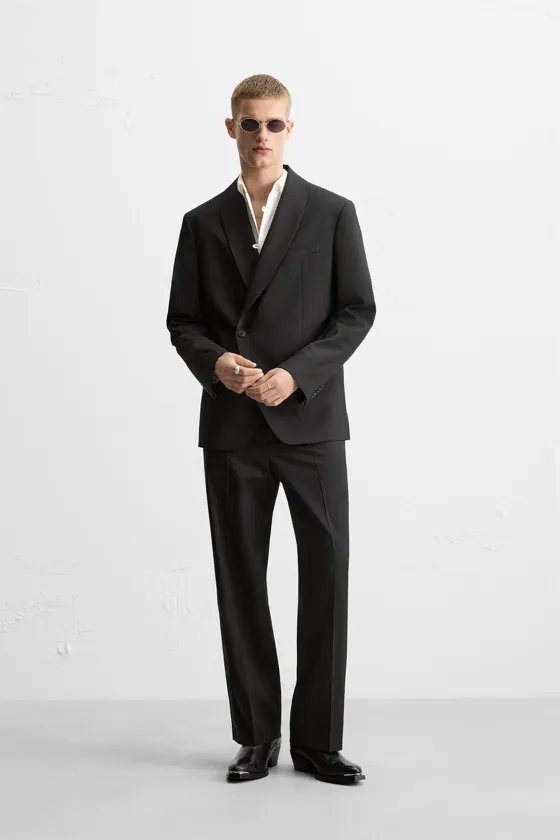 ДВУБОРТНЫЙ КОСТЮМНЫЙ ПИДЖАК — LIMITED EDITION