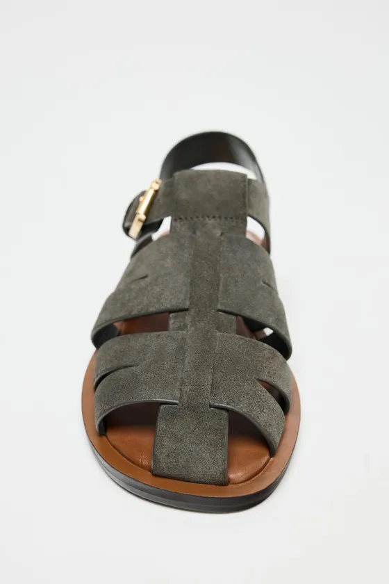 ЗАМШЕВЫЕ САНДАЛИИ