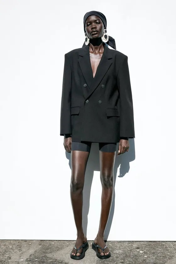 БЛЕЙЗЕР OVERSIZE С ПОДПЛЕЧНИКАМИ