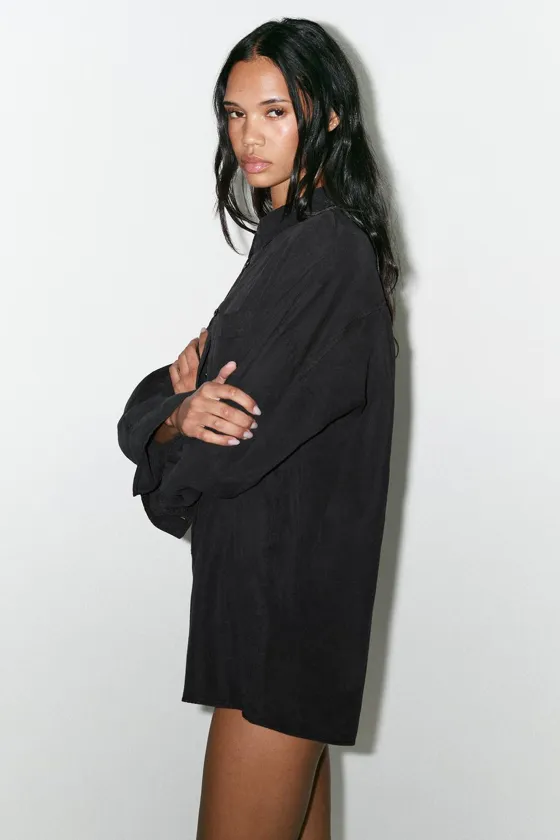 СТРУЯЩИЙСЯ КОМБИНЕЗОН