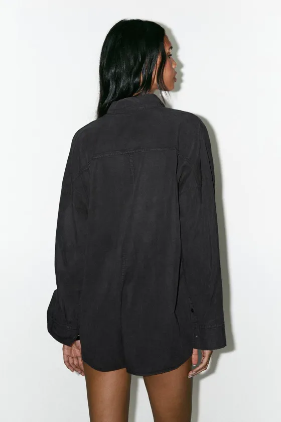 СТРУЯЩИЙСЯ КОМБИНЕЗОН