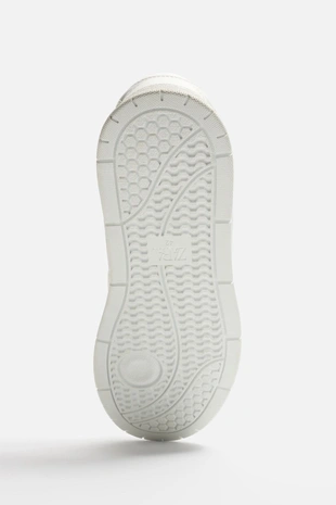 Кроссовки в стиле ретро- Заказать в России