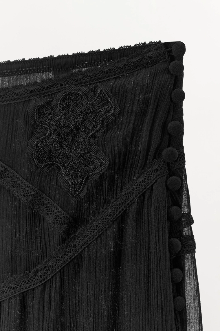 Юбка из шифона с асимметричной вышивкой