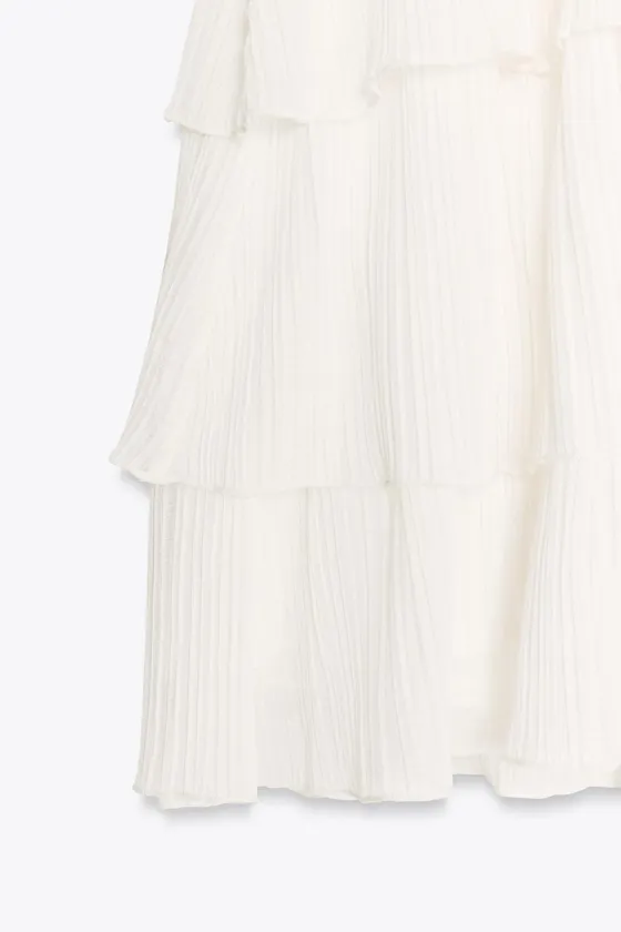 ПЛАТЬЕ С ВЫРЕЗОМ ХАЛТЕР И ВОЛАНАМИ