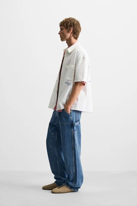 РУБАШКА С КОНТРАСТНОЙ ВЫШИВКОЙ