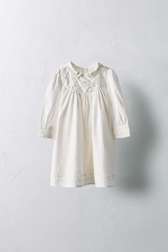 Платье limited edition embroidered flower из поплина