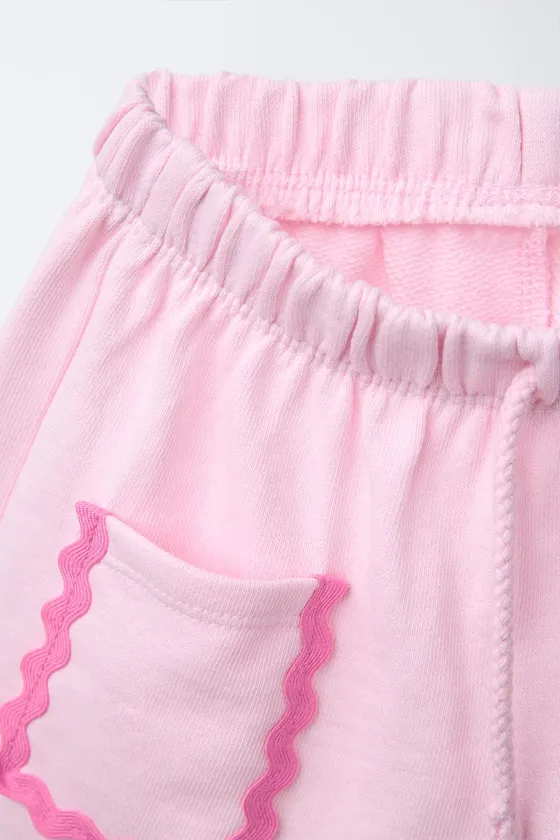 ШОРТЫ-БЕРМУДЫ С ВОЛНИСТЫМИ ДЕТАЛЯМИ CASA LAWA © X ZARA KIDS