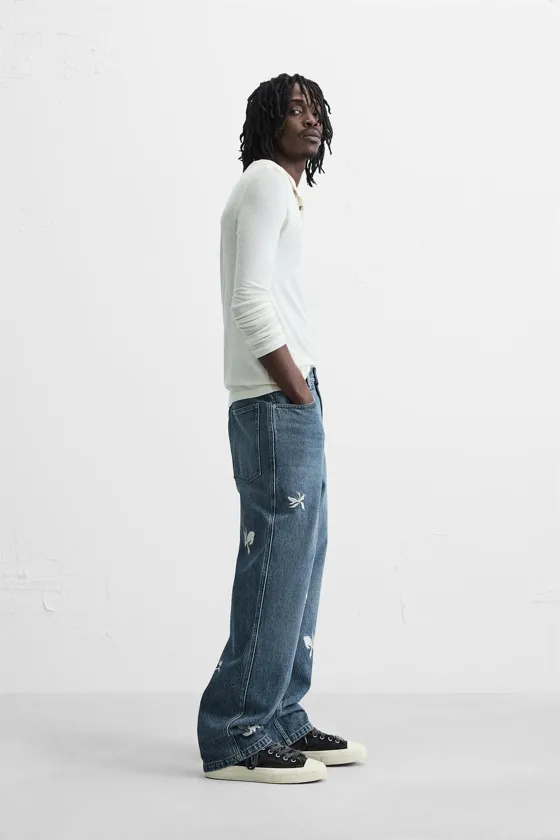 ДЖИНСЫ  С ВЫШИВКОЙ