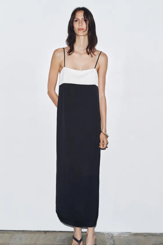 МИНИМАЛИСТИЧНОЕ АТЛАСНОЕ ПЛАТЬЕ — ZW COLLECTION