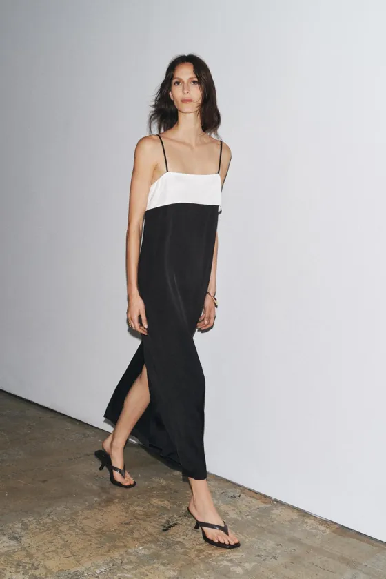 МИНИМАЛИСТИЧНОЕ АТЛАСНОЕ ПЛАТЬЕ — ZW COLLECTION