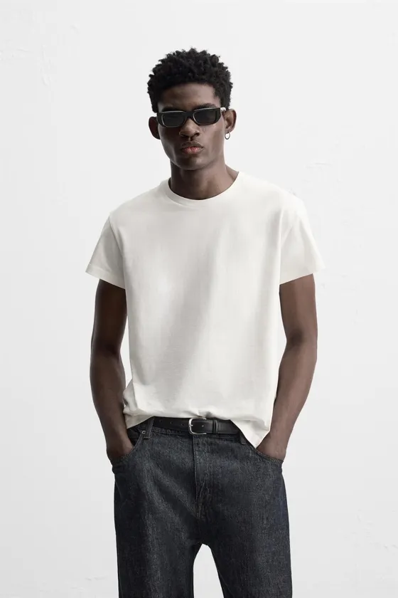 БАЗОВАЯ ФУТБОЛКА SLIM FIT