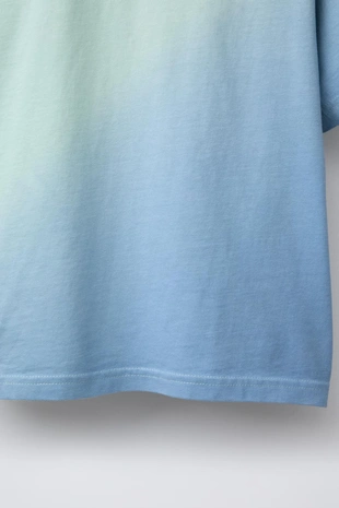 Футболка с принтом тай-дай и вышитой надписью- Заказать в России