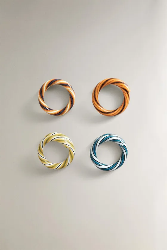 Набор стеклянных кольц для салфеток со спиральным дизайном (набор из 4 шт.)