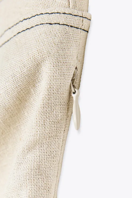 ТОП ИЗ СМЕСОВОГО ЛЬНА С КОНТРАСТНОЙ СТРОЧКОЙ