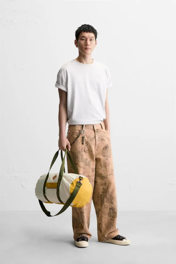 CONTRAST TRAVEL BAG