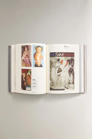 Книга KAWS- Заказать в России