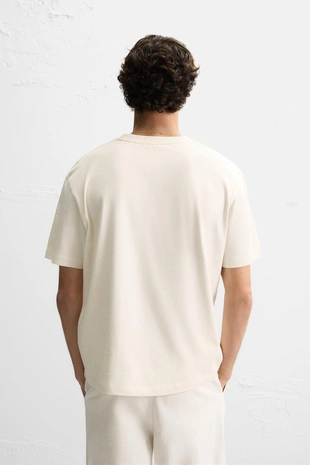 Футболка с контрастной вышивкой- Заказать в России