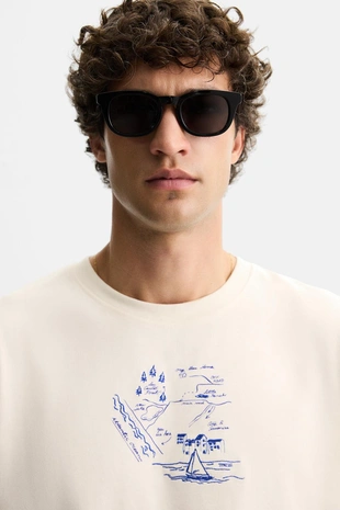 Футболка с контрастной вышивкой- Заказать в России