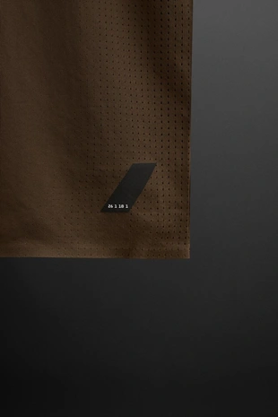 Футболка из рельефной ткани с перфорацией- Заказать в России