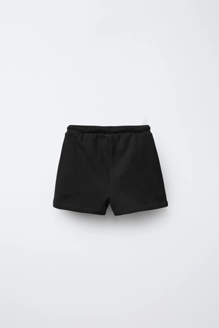 Шорты из мягкой ткани с вышивкой