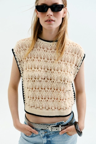 Жилет ажурной вязки- Заказать в России