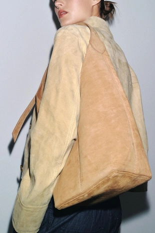 Большая кожаная сумка-мешок с ручкой