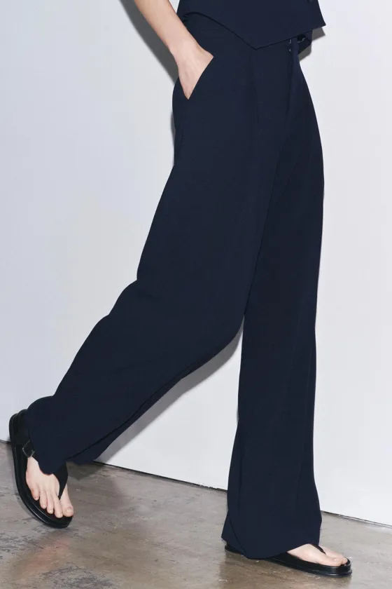 ШИРОКИЕ БРЮКИ С ЗАЩИПАМИ — ZW COLLECTION