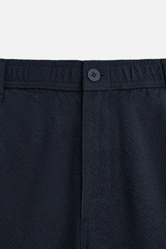 ШОРТЫ REGULAR FIT ИЗ РЕЛЬЕФНОЙ ТКАНИ
