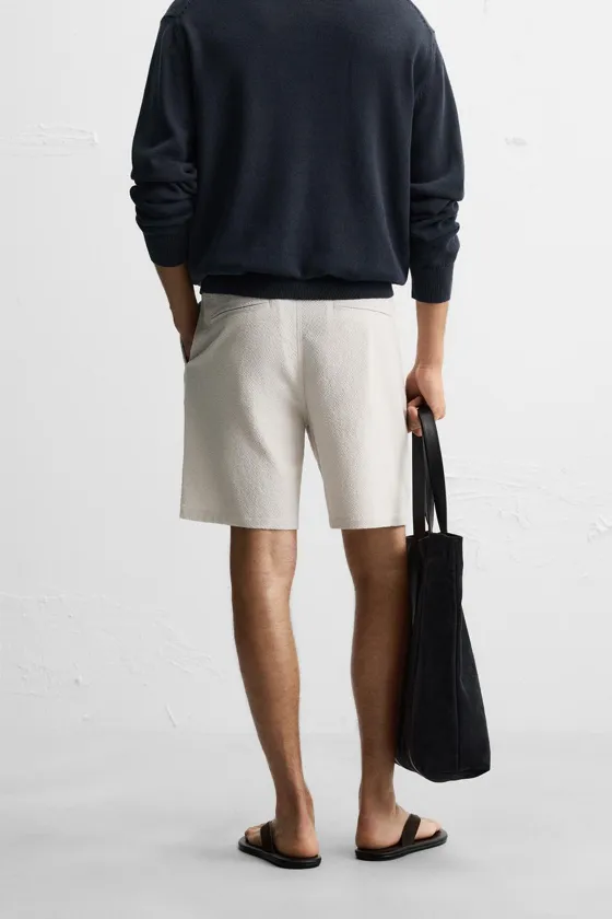 ШОРТЫ REGULAR FIT ИЗ РЕЛЬЕФНОЙ ТКАНИ