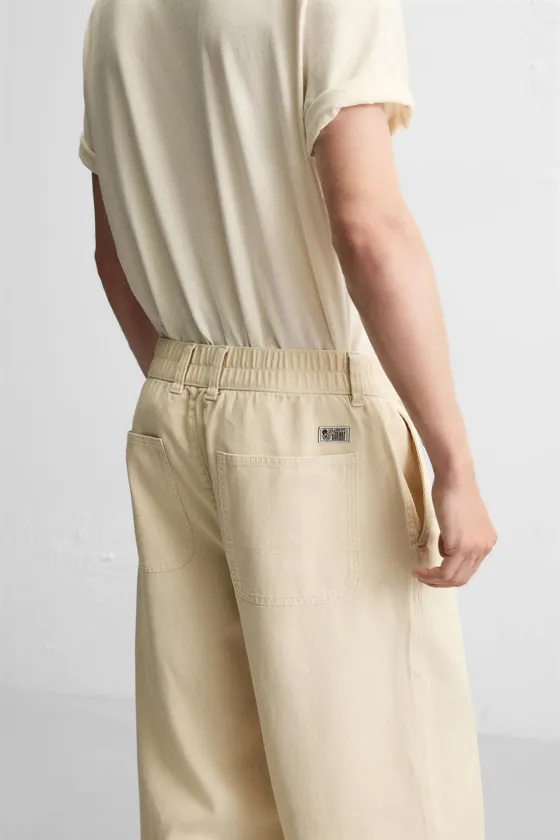 БРЮКИ RELAXED FIT ИЗ РЕЛЬЕФНОЙ ТКАНИ
