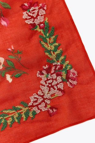 Хлоковый шарф с вышивкой - Заказать в России