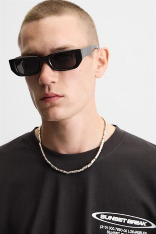 Футболка с принтами и надписями- Заказать в России