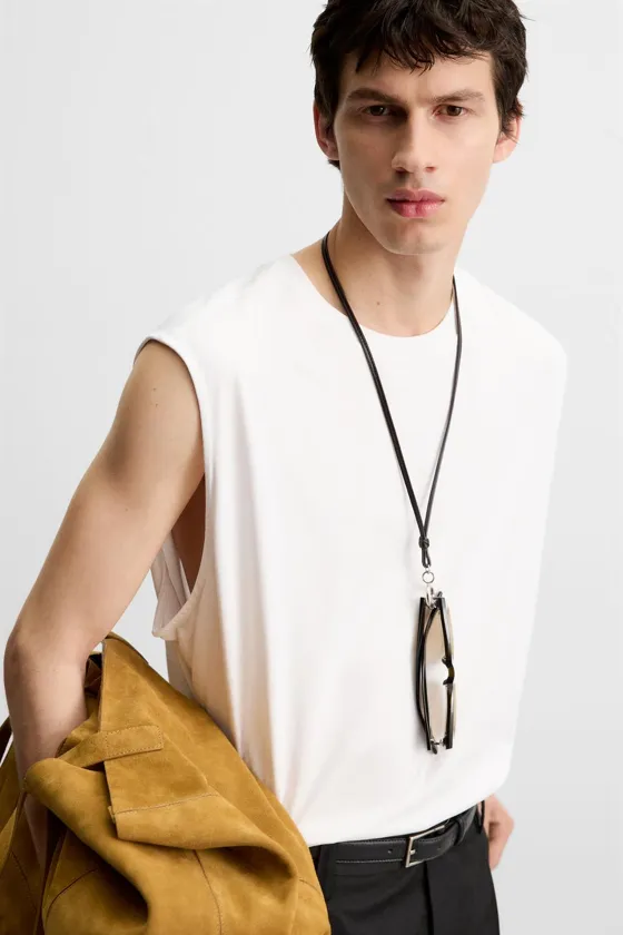 ТОП RELAXED FIT БЕЗ РУКАВОВ