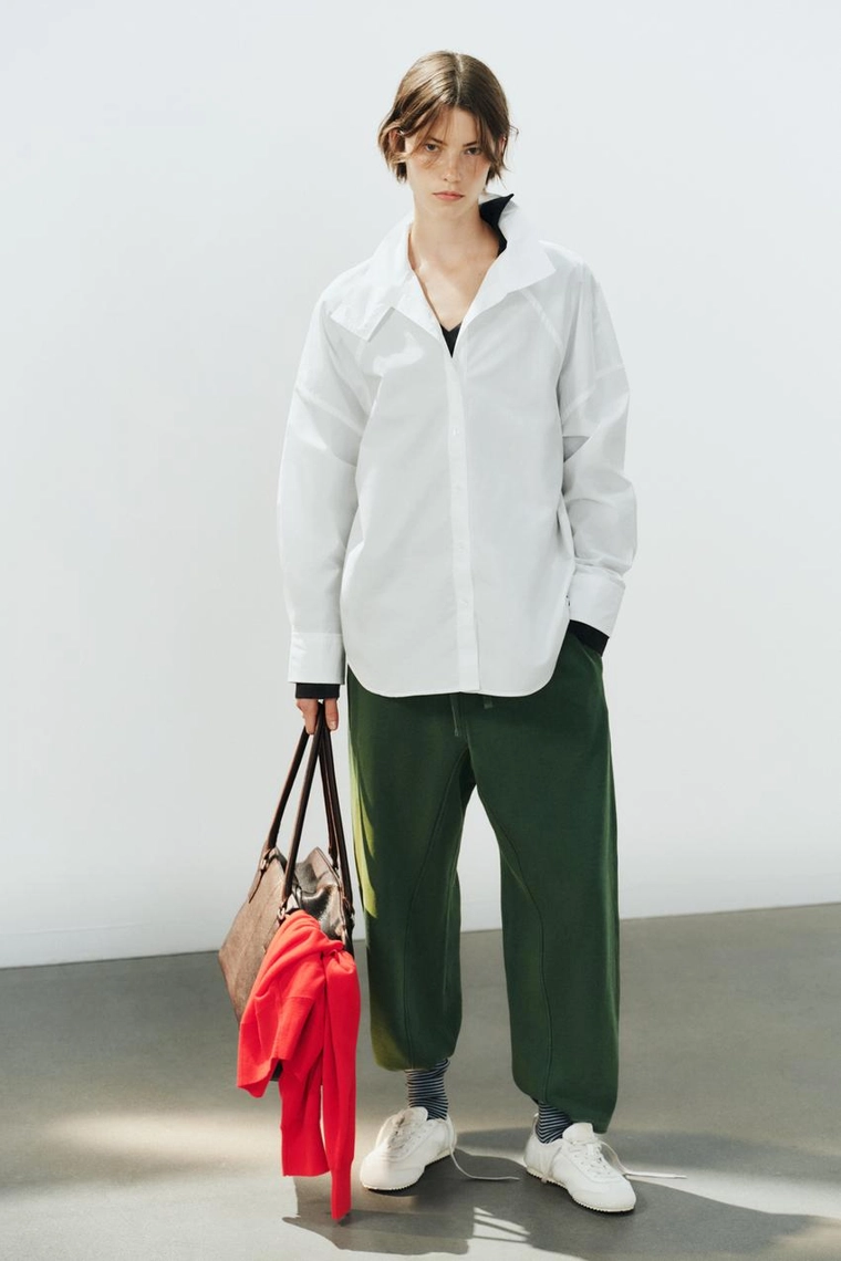 Рубашка oversize с высоким воротником