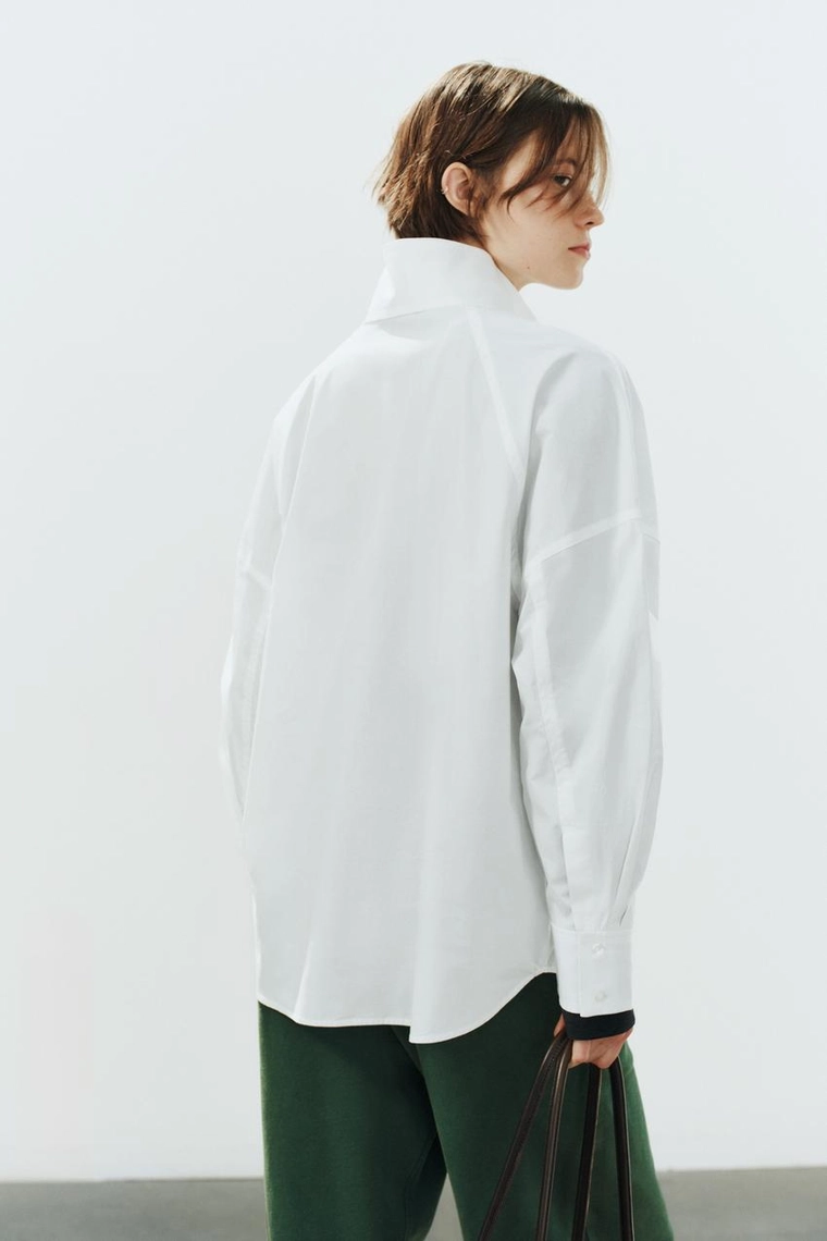 Рубашка oversize с высоким воротником