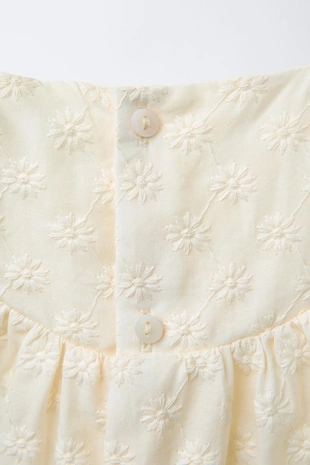 Блуза с цветочной вышивкой- Заказать в России